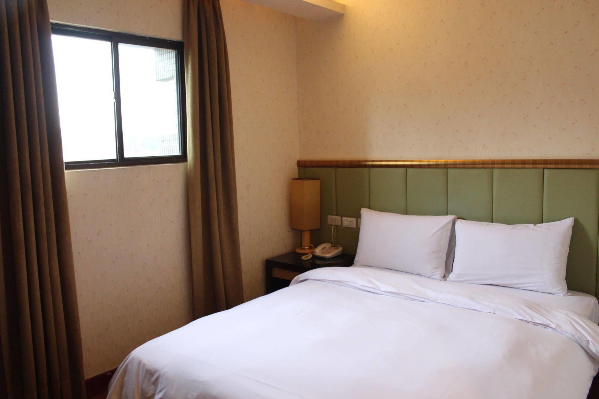 Sunwise Hotel Kaohsiung Luaran gambar